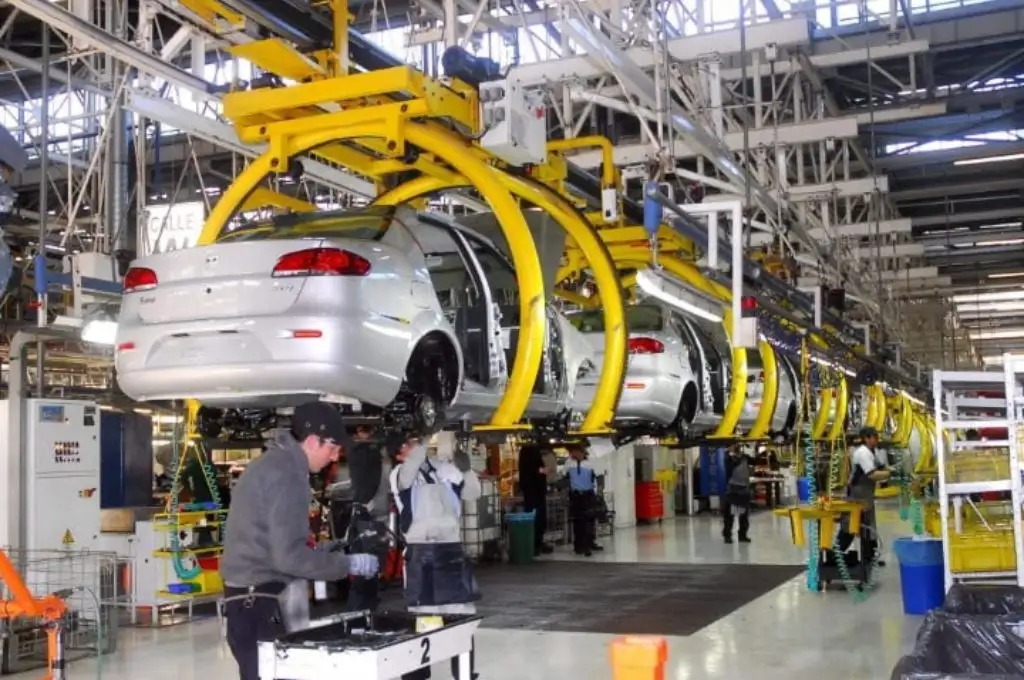 Durante 2022 , la producción nacional de vehículos creció 23,5%