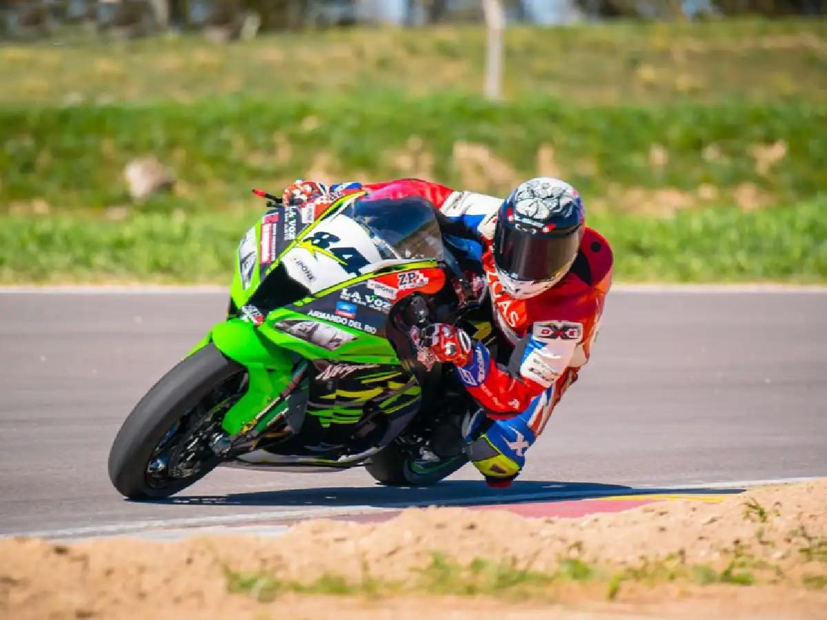 Pierluigi entrenó con la moto del ZP Racing