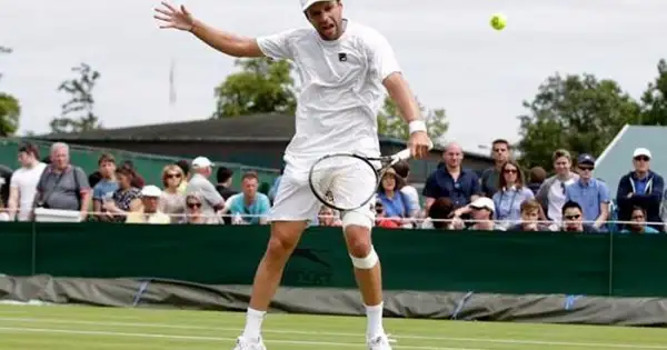 Zeballos no hizo pie en el césped de Eastbourne