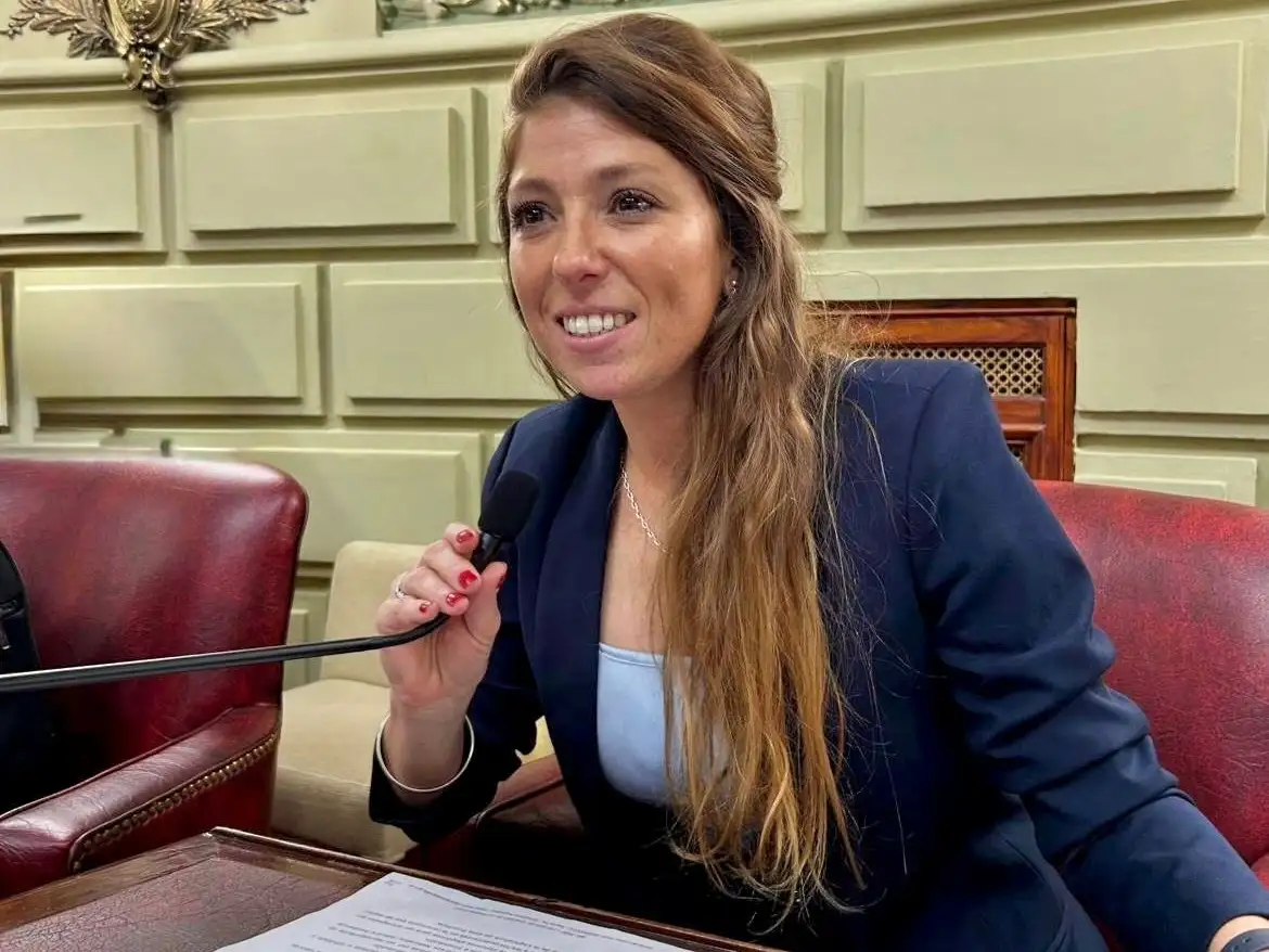 La diputada Galnares promueve charlas en el sur provincial.
