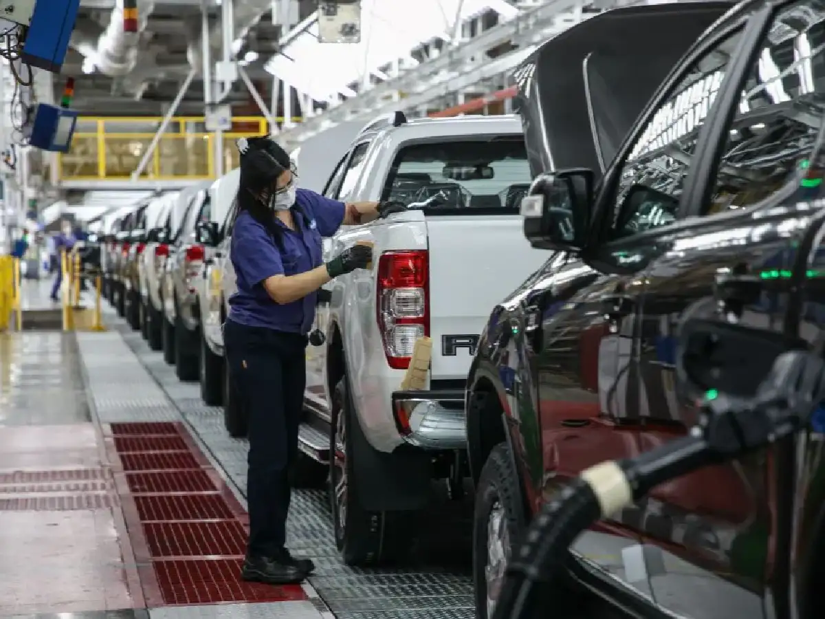 De los autos vendidos en el cuatrimetre, el 63,9% son de producción nacional