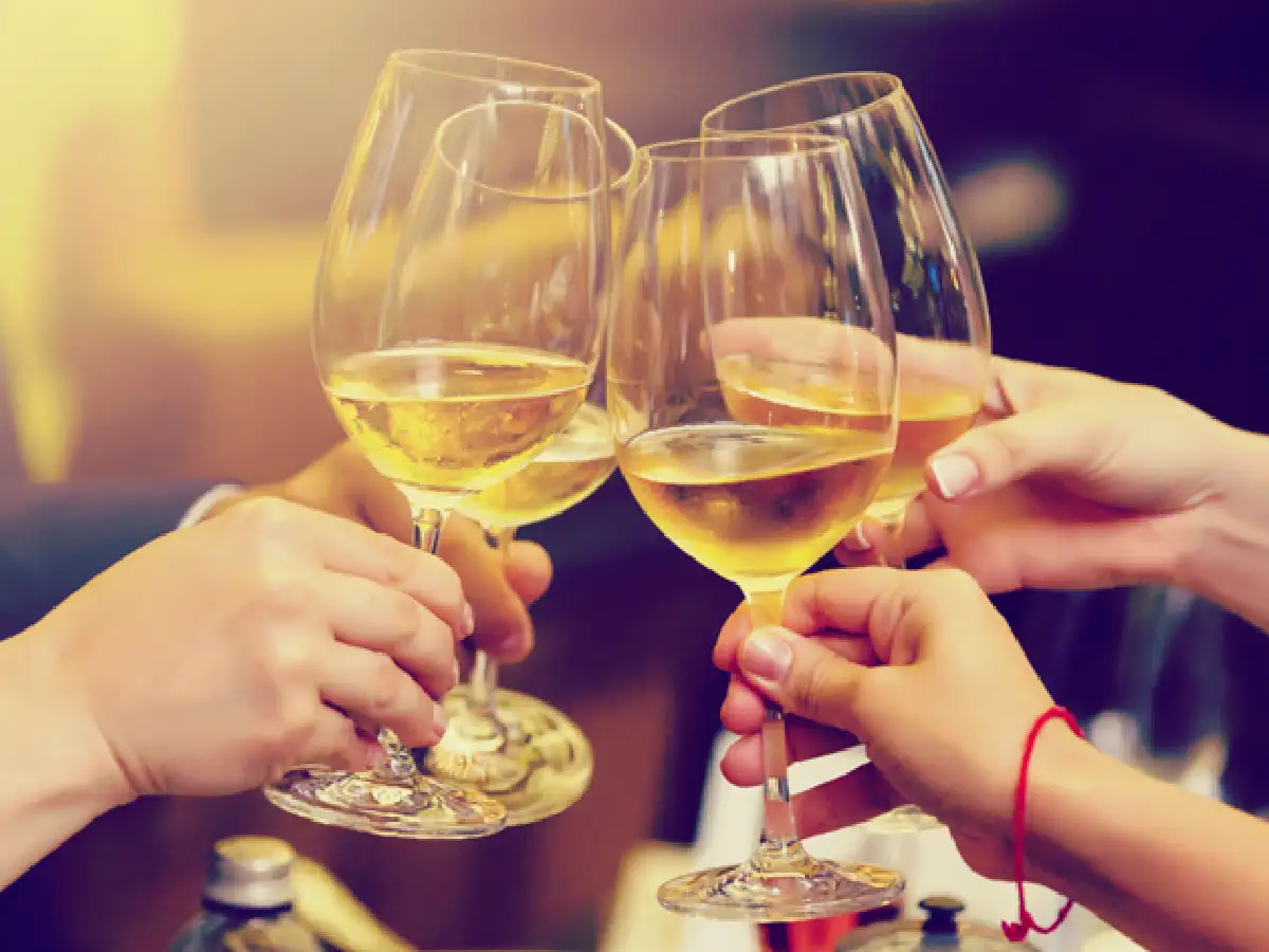 Instan a no naturalizar el consumo de alcohol y drogas en las Fiestas 