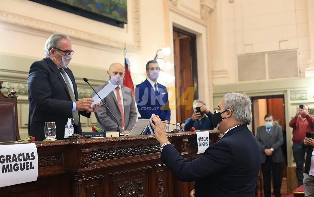 Real propuso nominar “Miguel Lifschitz” a una de las escuelas que inauguró el ex gobernador