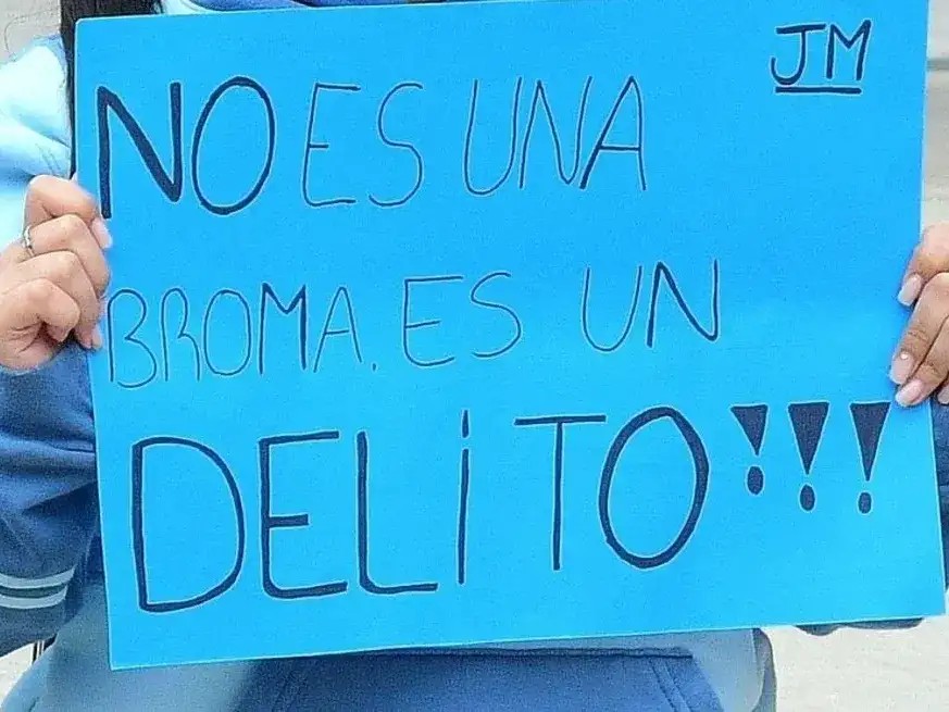 "No es una broma, es un delito", el lema que recorre las escuelas de la provincia. Foto: El Litoral