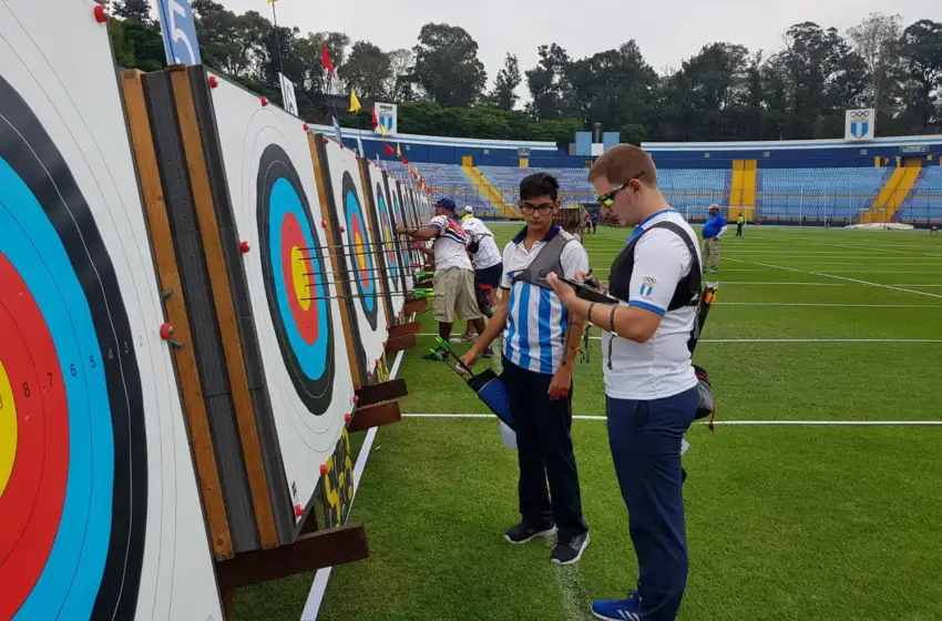 Medalla de Bronce para Damián Jajarabilla en tiro con arco