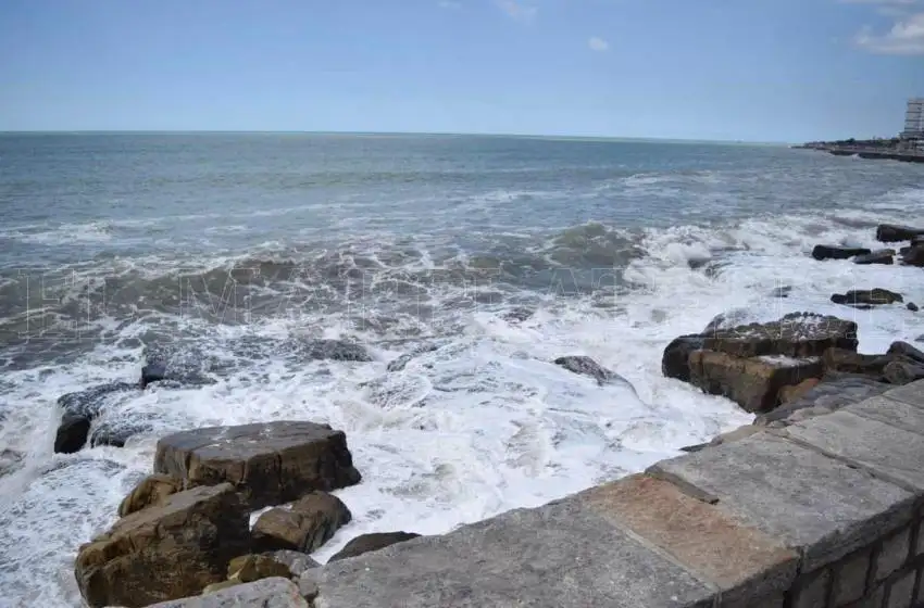 Sábado soleado, con una temperatura máxima de 17 grados
