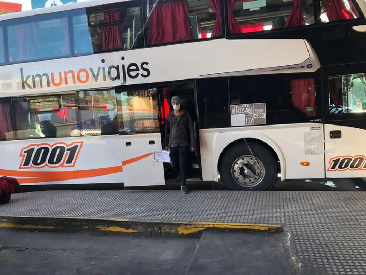 Llegaron los 20 cordobeses  que viajaron con una persona con Covid-19