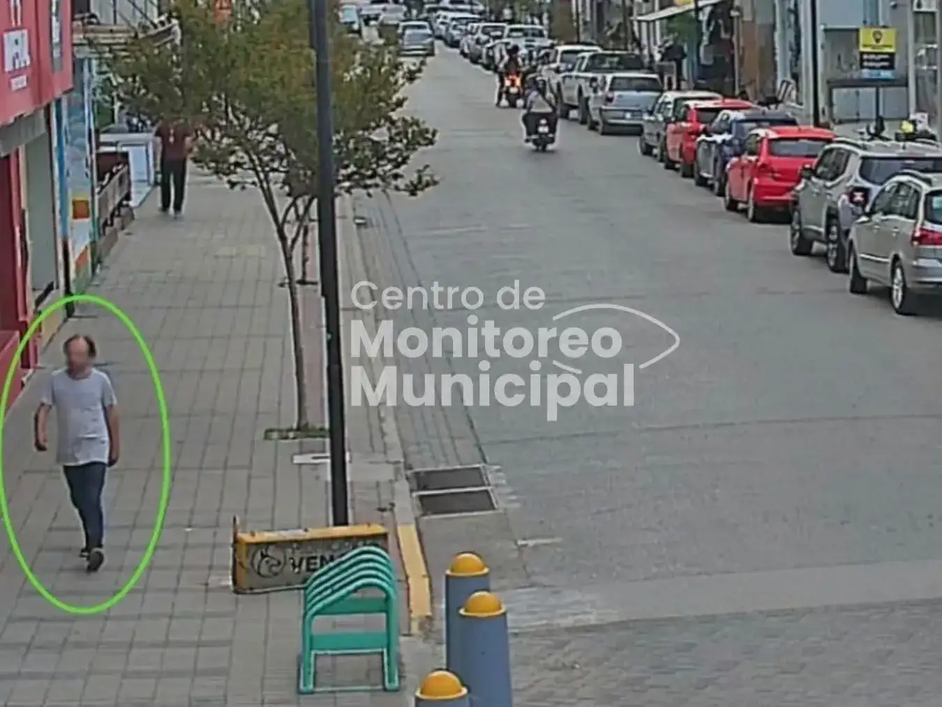 El acusado fue captado por las cámaras del Centro de Monitoreo de Venado Tuerto. Foto: MVT.