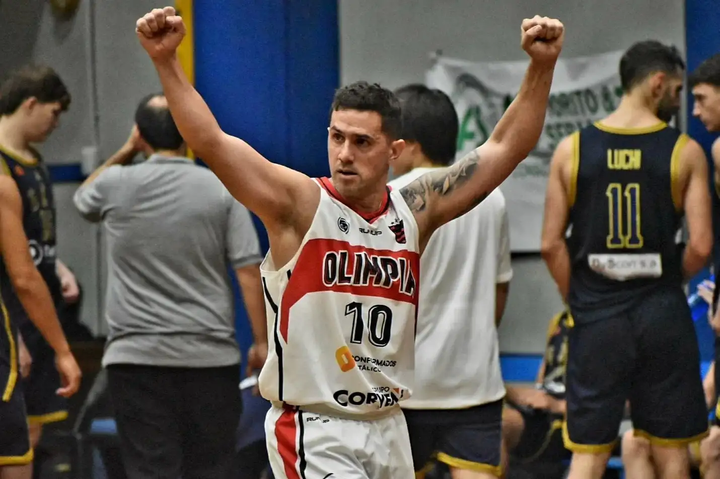 Gimnasia Olimpia - 3
