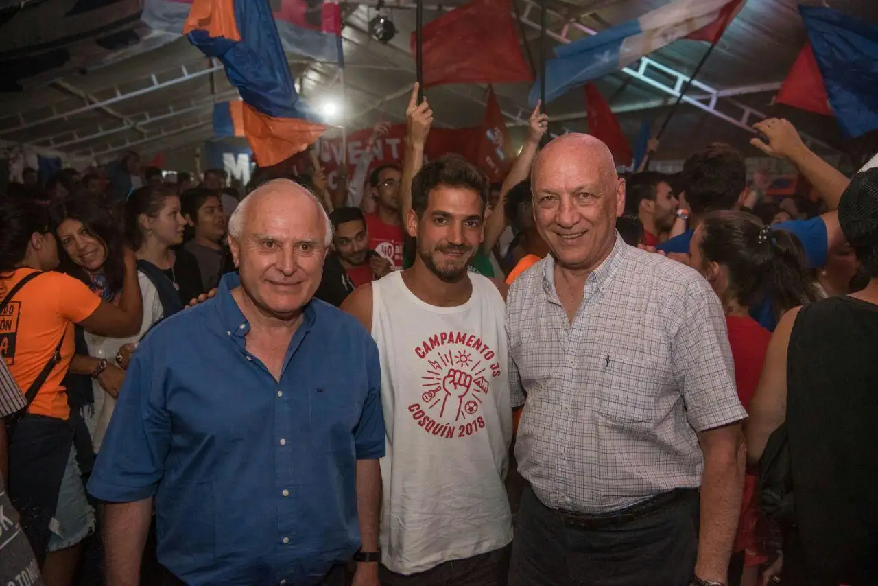 El socialismo convocó a construir una alternativa plural