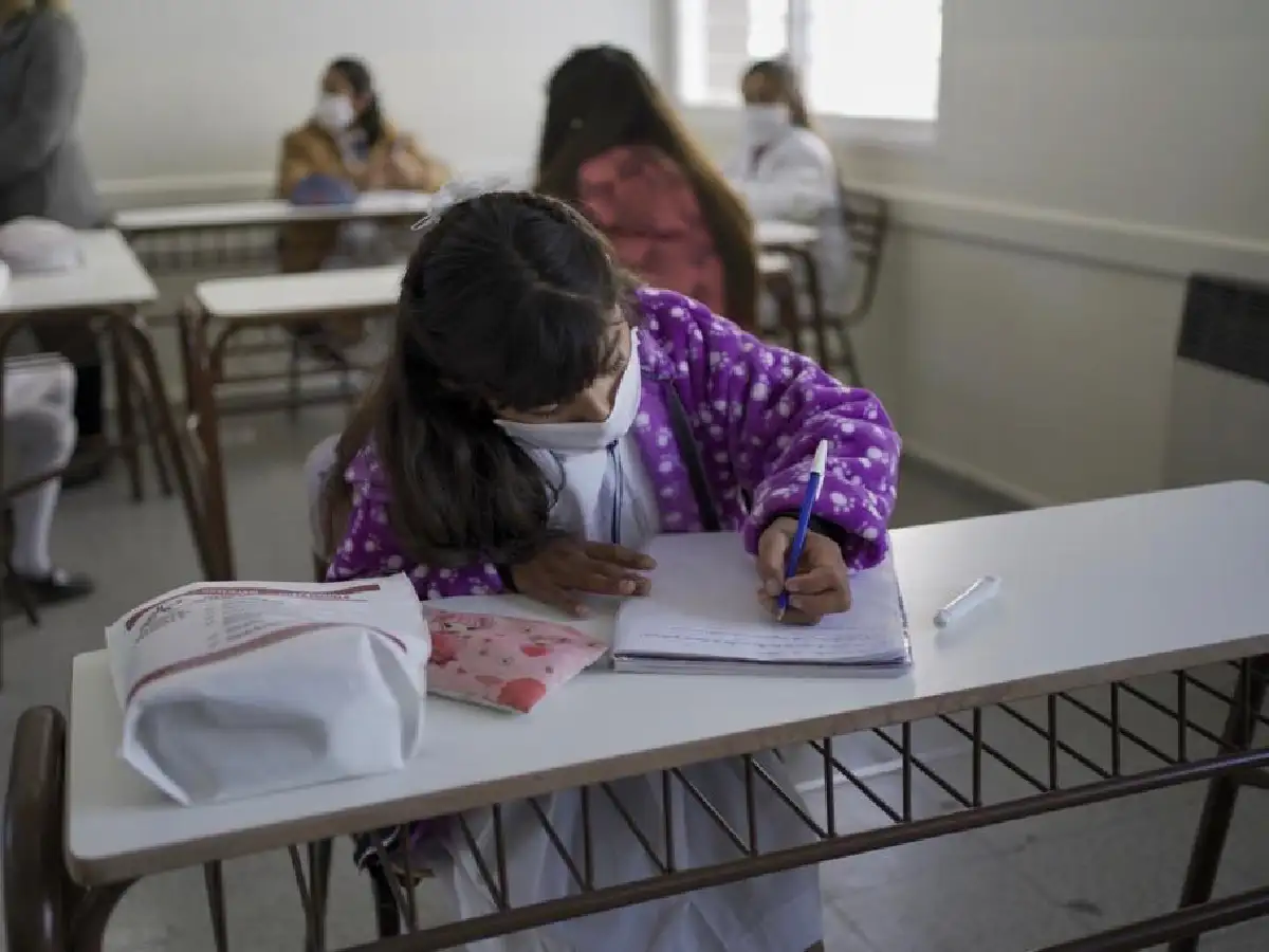 Córdoba ratificó el inicio de clases con una combinación entre presencialidad y virtualidad
