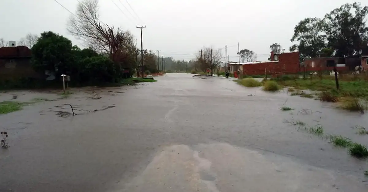 Hay ocho personas evacuadas por las intensas precipitaciones