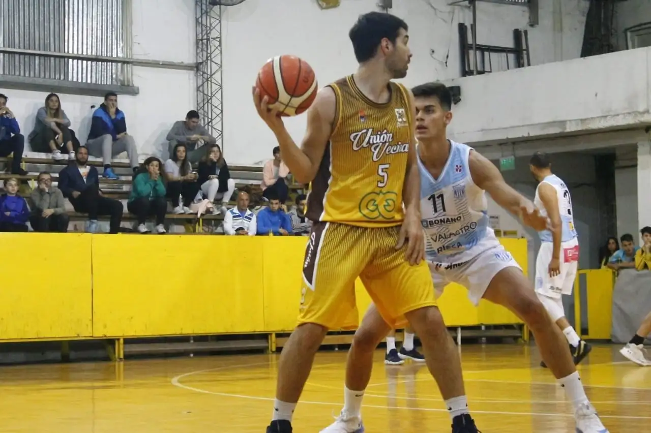 Unión también gana de visitante