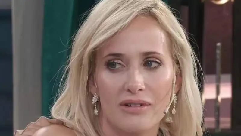 Julieta Prandi denunció a su ex marido por violencia familiar