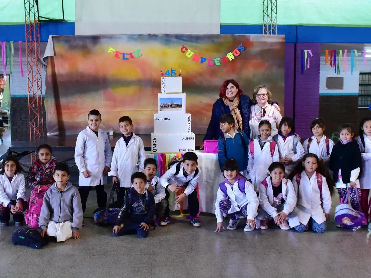 A 45 años de la Escuela 1199: de la casilla al edificio propio  