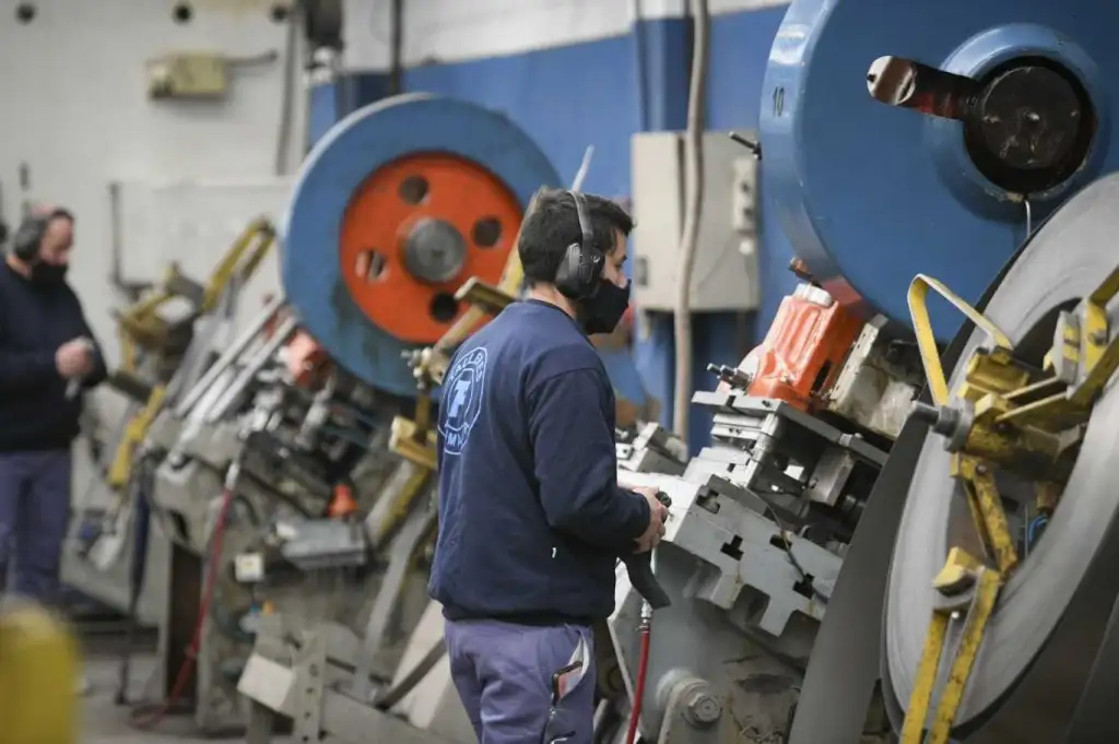 El ausentismo en las pymes creció hasta 25% por el Covid-19