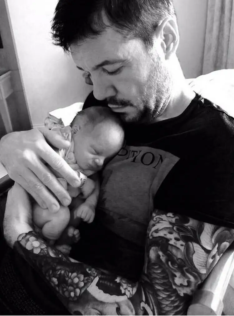 Tinelli presentó a su hijo Lorenzo