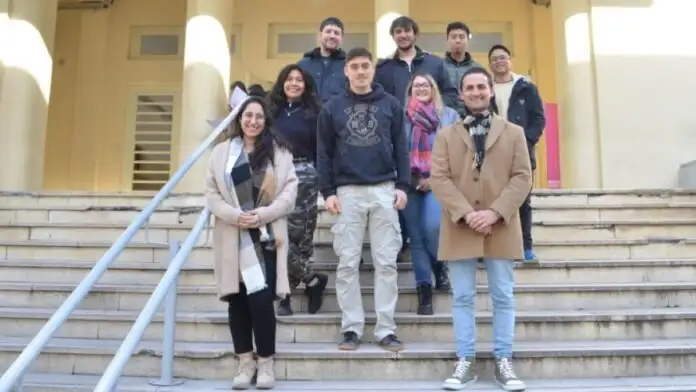 Integrantes del equipo del CTA y del Senyt que participan en el proyecto Atenea. - UNLP -