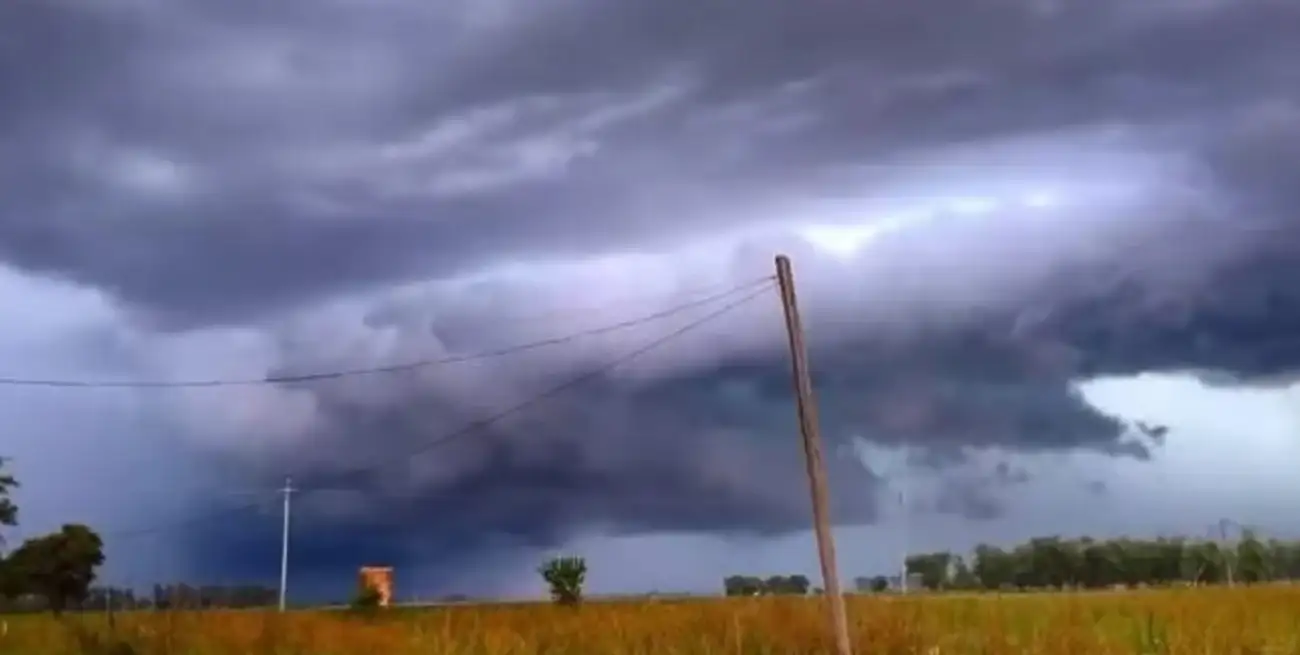 El sur-sur santafesino bajo alerta meteorológica para este viernes.