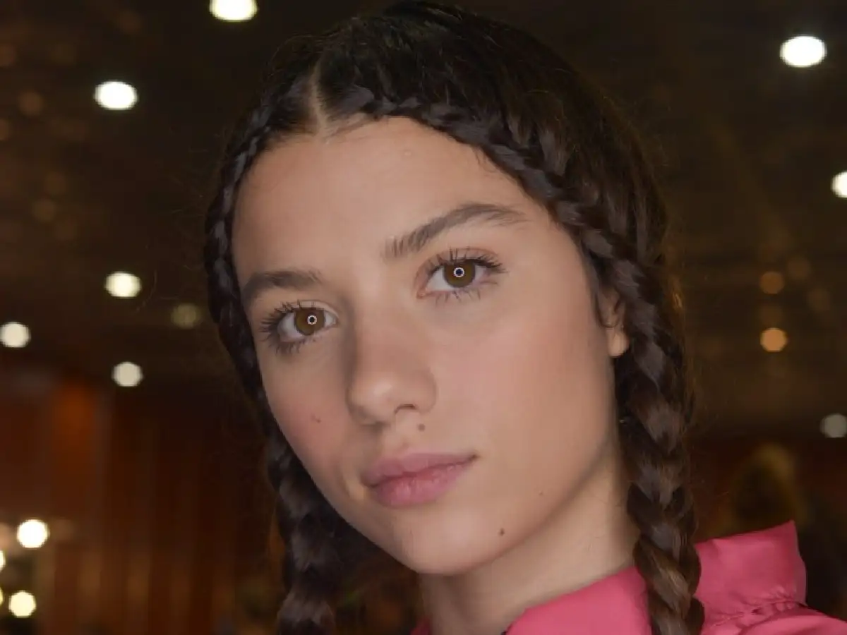 Maquillaje: verano  2020 a puro brillo 