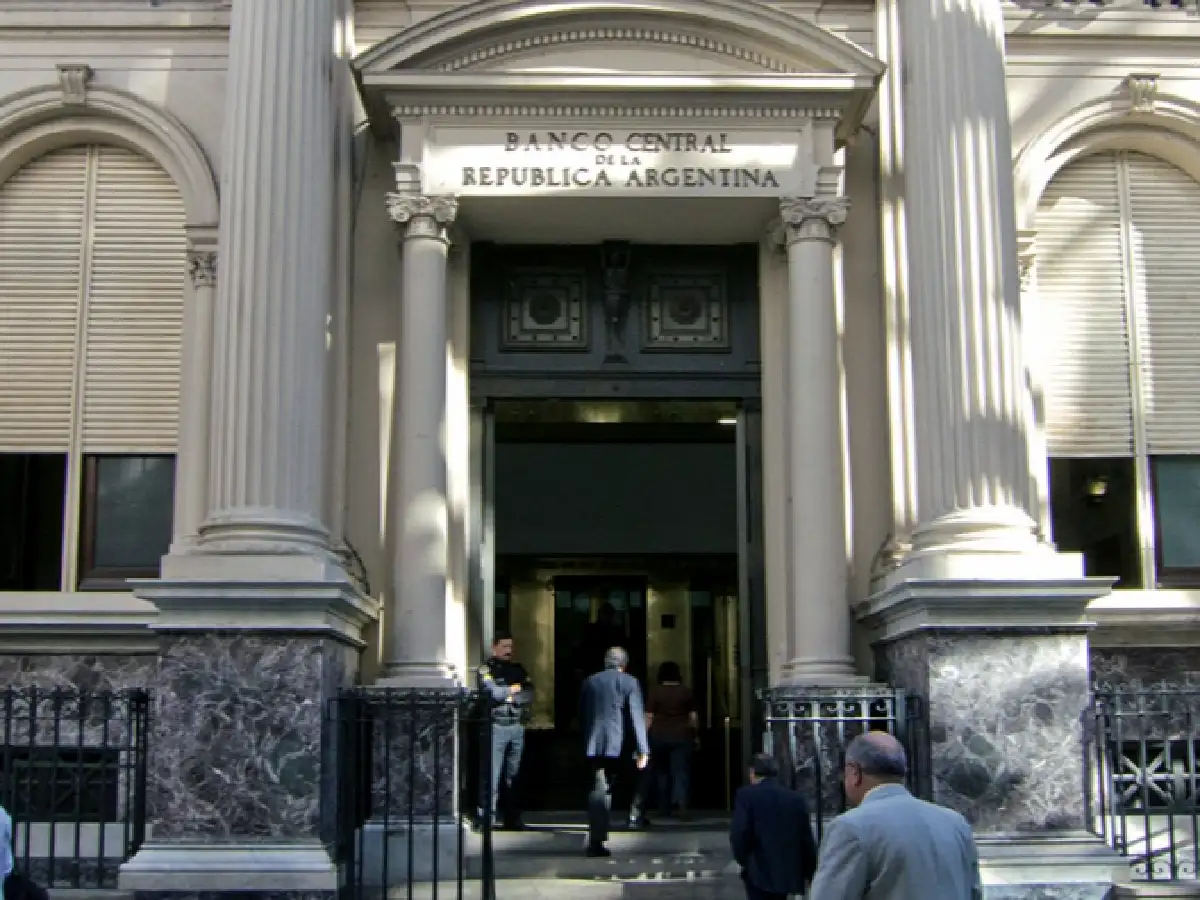 El Banco Central subió la tasa de interés de los plazos fijos a 30 días