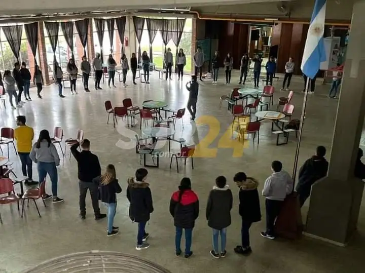 Firmat: más de 700 jóvenes participaron de talleres de prevención del bullying y otras violencias