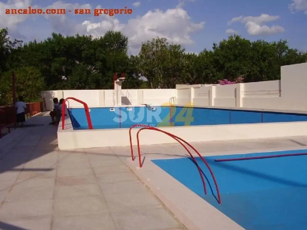 San Gregorio: murió un hombre de 34 años en la pileta del club Ancalú