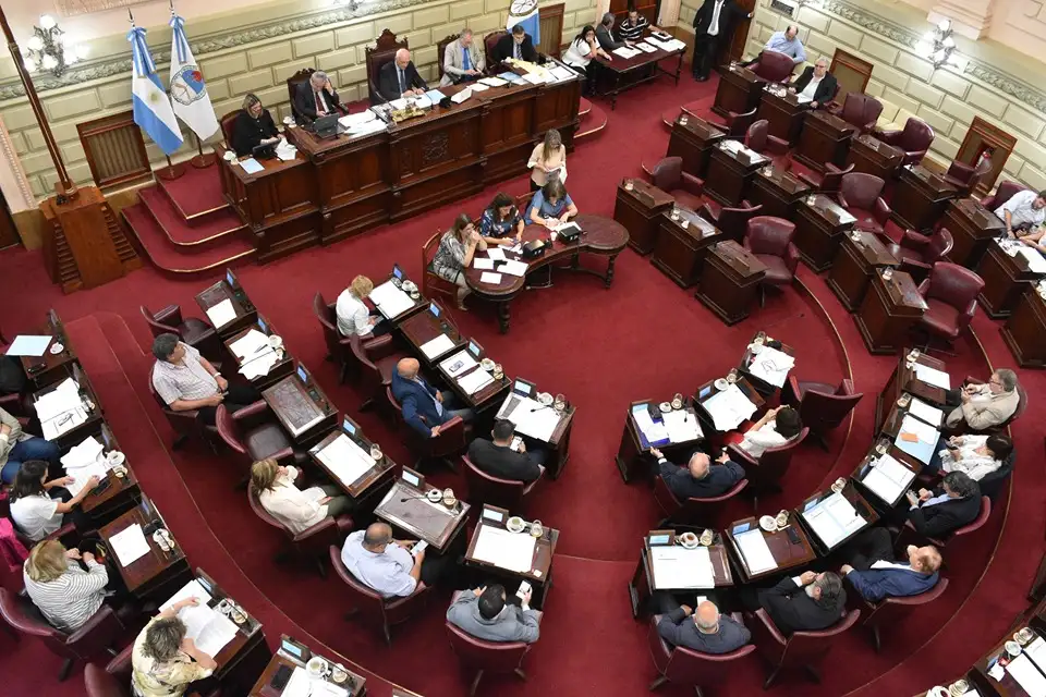 El bloque del PJ se levantó de la sesión de Diputados