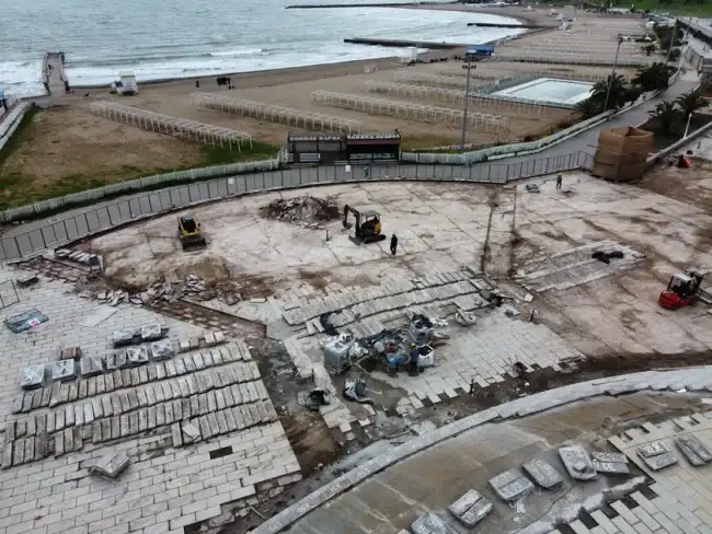 Esta nueva fase está centrada en la puesta en valor de las recovas, las fachadas y los espacios semicubiertos del Casino Central y el Hotel Provincial.