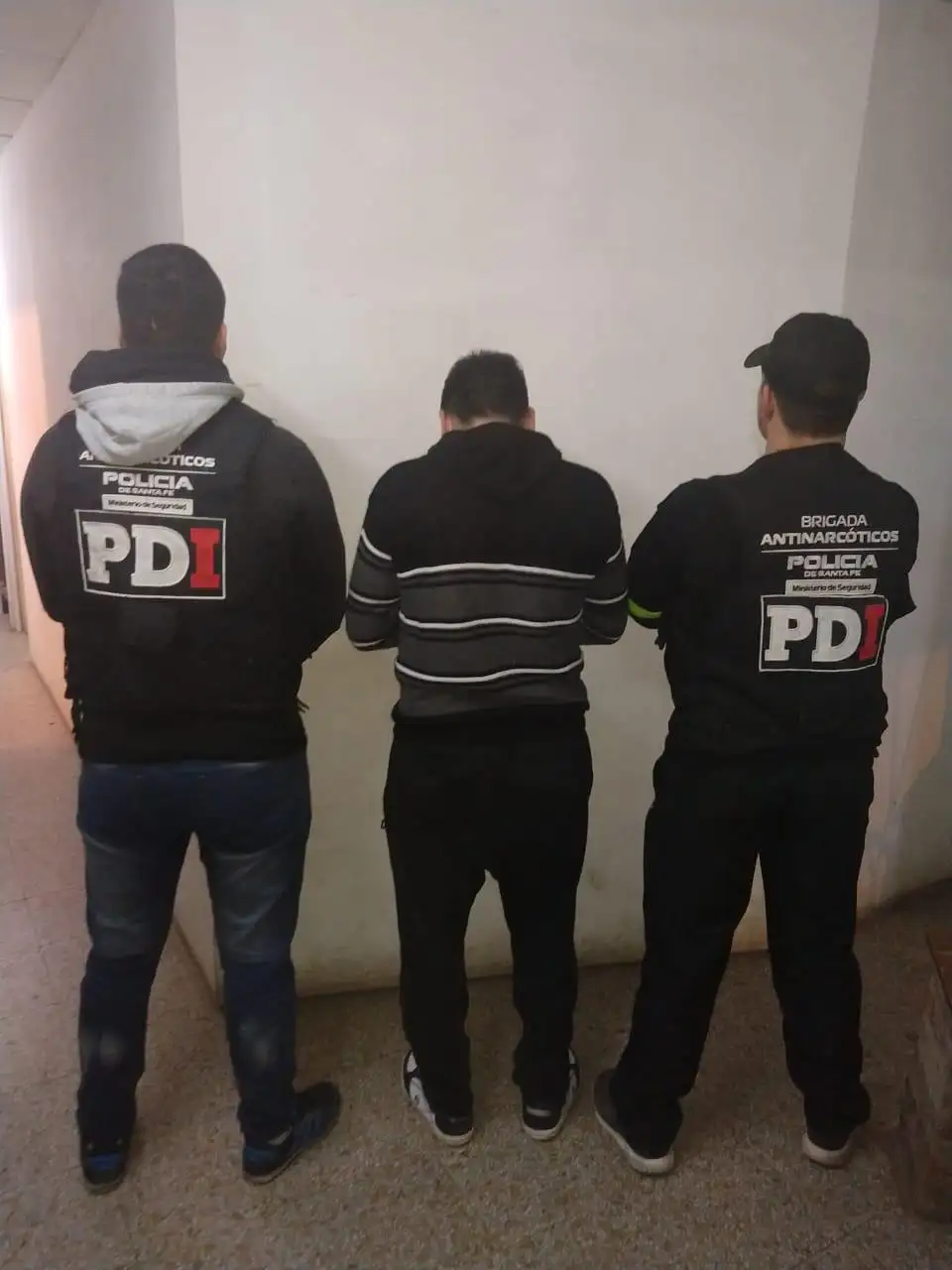 Secuestro de droga y un detenido en barrio Santo Domingo