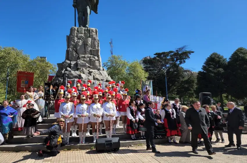 Comunidades hispanas celebraron el Día de la Diversidad Cultural