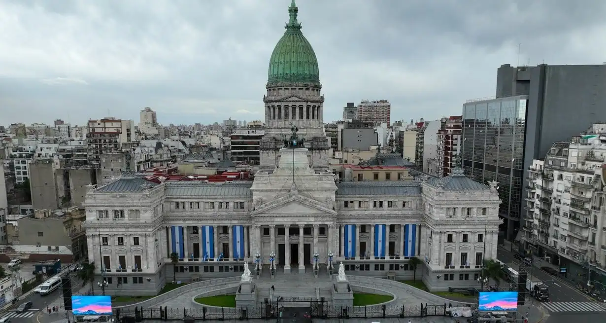 Los senadores se benefician del aumento paritario de los trabajadores del Congreso y su dieta superará los 9,5 millones.