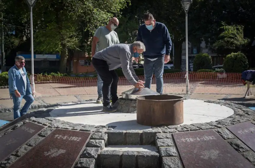 A 40 años de Malvinas: homenaje frente al mar