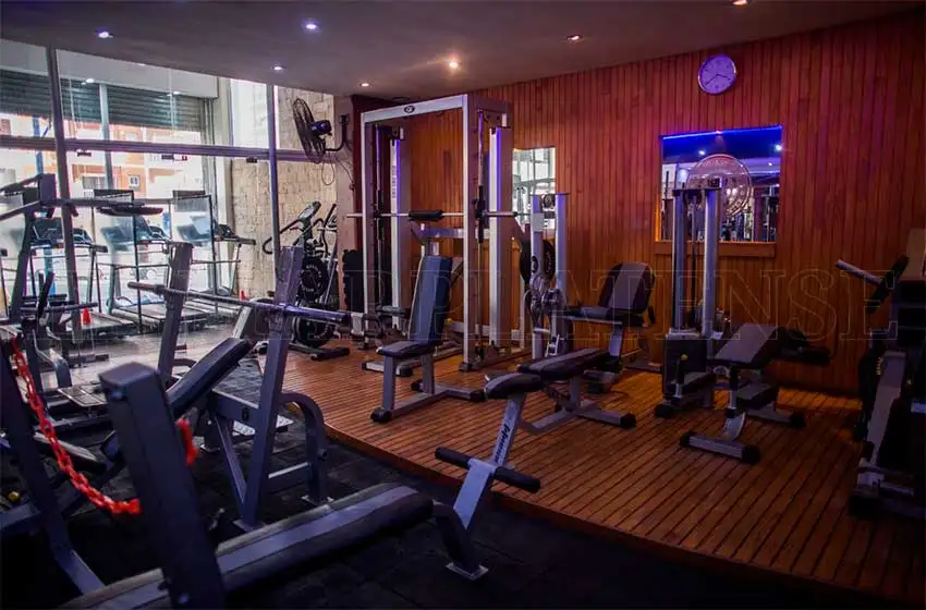 Gimnasios solicitan abrir para personas con prescripción médica