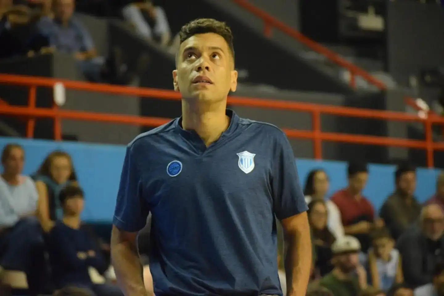 Ezequiel Santiago Medina: “El triunfo nos tiene que servir para jugar más tranquilos”