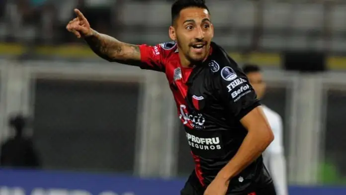 Se lesionó Correa y es duda ante San Pablo