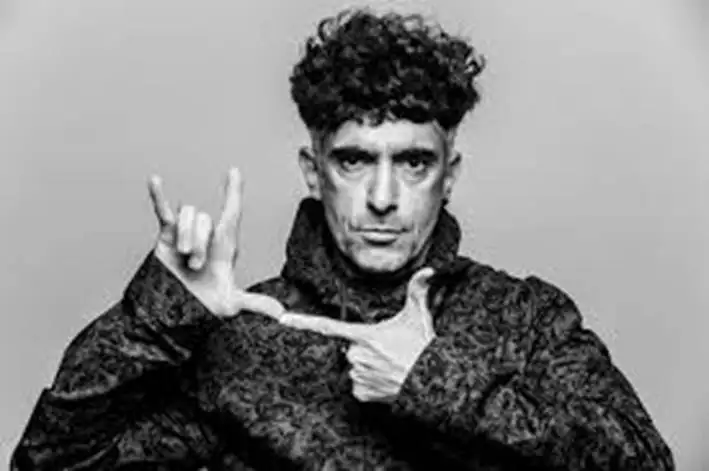 Favio Posca agrega función de "Fucking fucking yeah yeah"