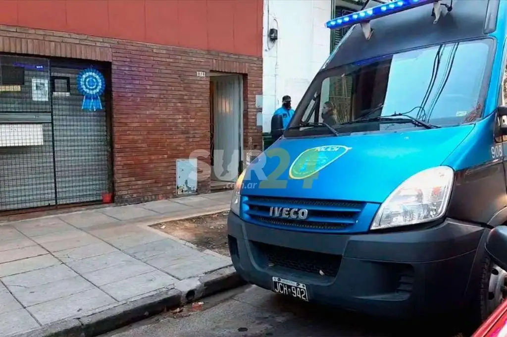 Delincuentes entraron a una casa, amenazaron a la familia y se fugaron a los tiros