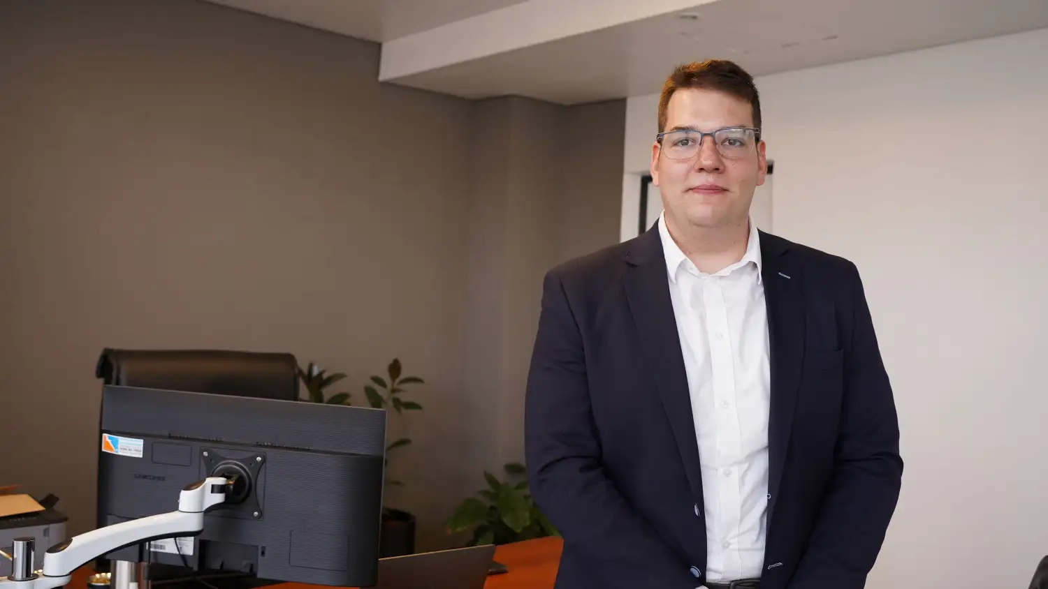 Matías Gordo, asesor financiero, brindará consejos prácticos para que los ahorristas puedan planificar sus inversiones y proteger sus ahorros.