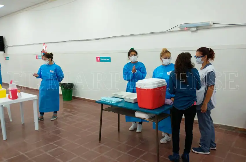 El 30% de los inscriptos no se presenta al turno de vacunación en Mar del Plata