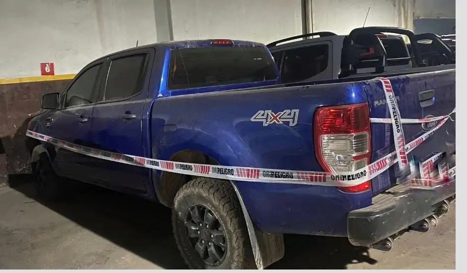 La Ford Ranger secuestrada en barrio Sarmiento.