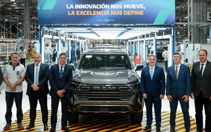 Llaryora destacó que las exenciones impositivas impulsan trabajo y desarrollo en Córdoba.