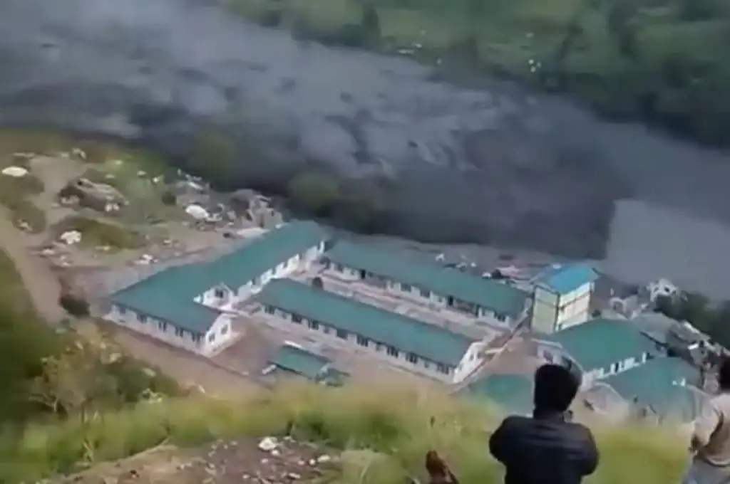 Deslizamiento de tierra en Nepal