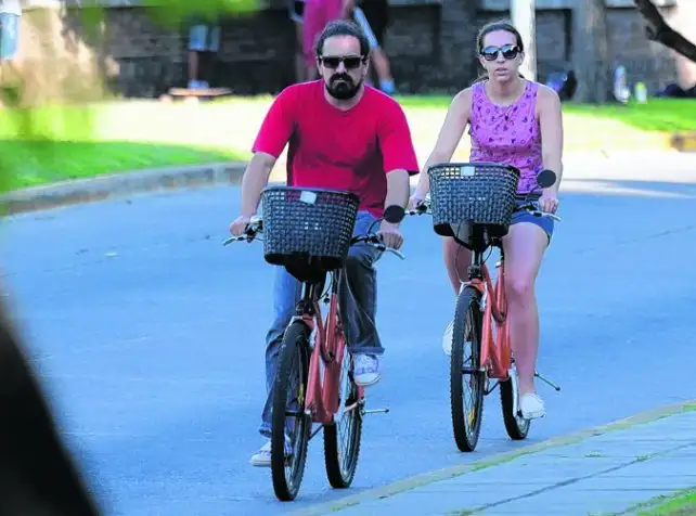 Bici pública en Rosario: la usan más los trabajadores