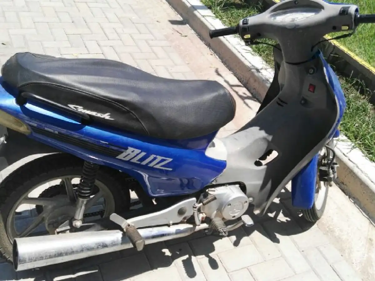 Recuperan moto robada en barrio Parque 