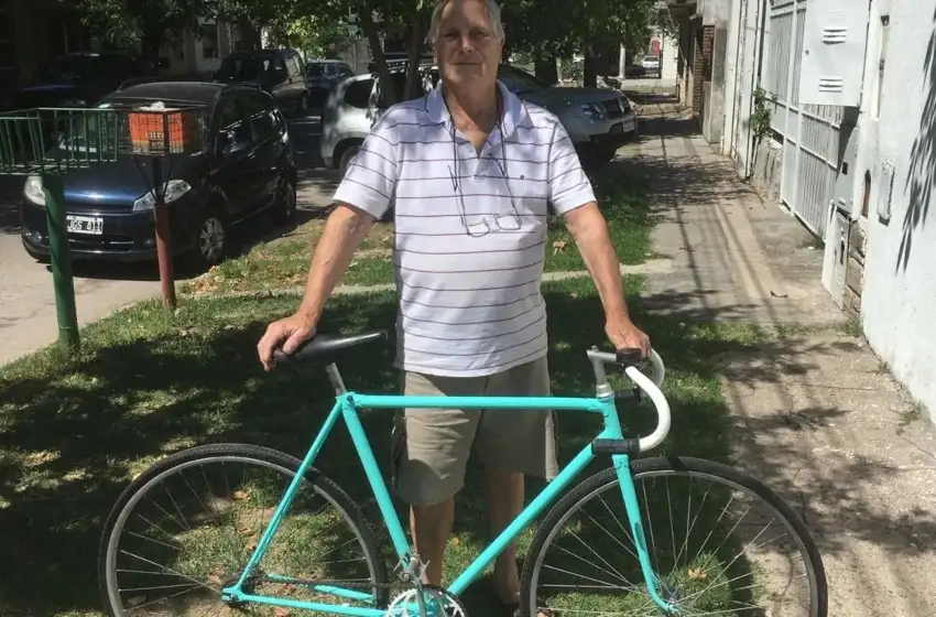 Robaron una bicicleta que llevaba 80 años en su familia: "Me duele mucho"
