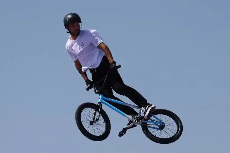 El rider argentino de 29 años tuvo una pasada excepcional en la final de la categoría y sumó el primer podio para el país en la cita.