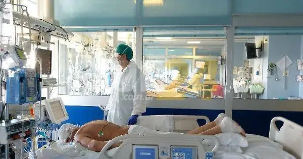 Sectores de salud pública y privada exigen medidas más duras ante la “segunda ola”