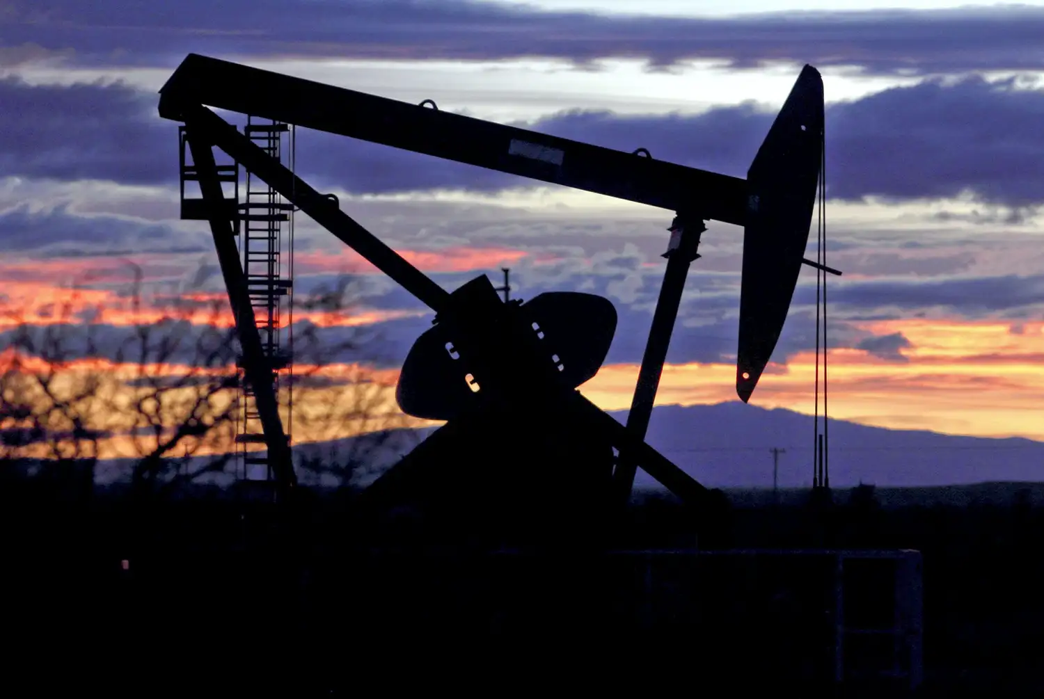 La empresa Petrolera Aconcagua Energía (PAESA), del grupo económico de capitales 100% argentino, continua con su plan de expansión y posicionamiento en el segmento convencional de petróleo y gas; aunque también con oportunidades en el desarrollo del no convencional en Vaca Muerta en la provincia de Rio Negro y Mendoza.