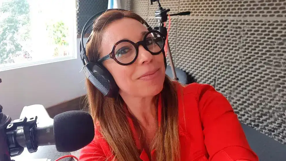 Marcela Giorgi fue durante muchos años una de las voces emblemáticas de Radio Mitre y compartió micrófono con destacados periodistas.
